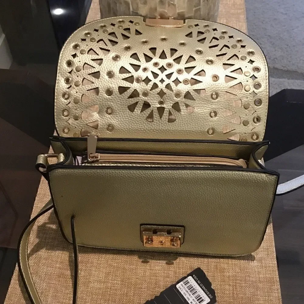 CROSSBODY LASSER CUT DESIGN